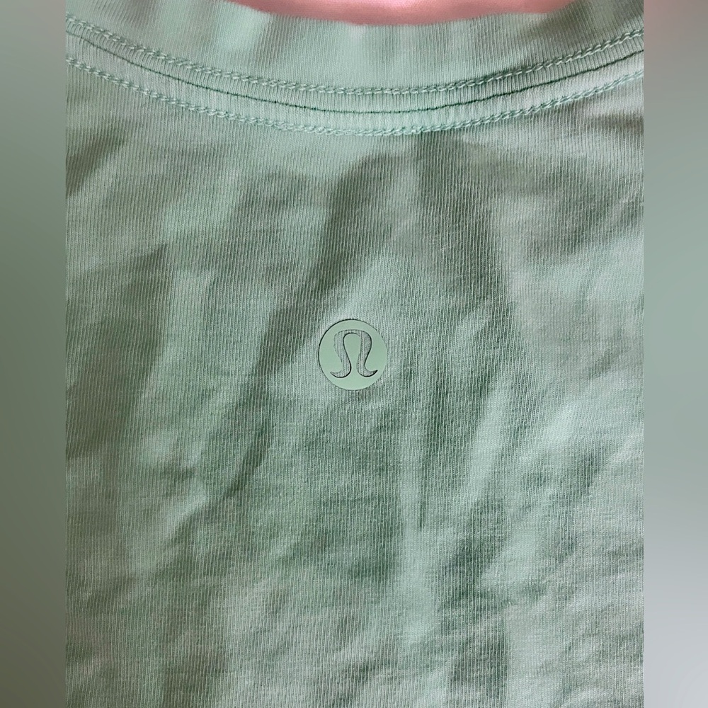 Lululemon athletic shirt